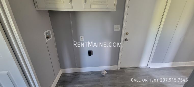 Building Photo - 98 Park Dr