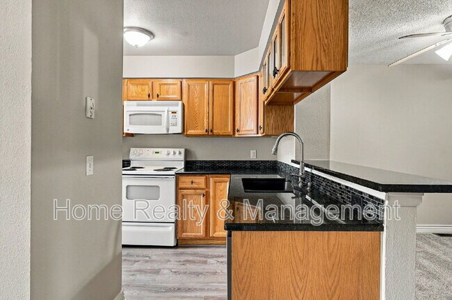 Building Photo - 378 Pheasant Run