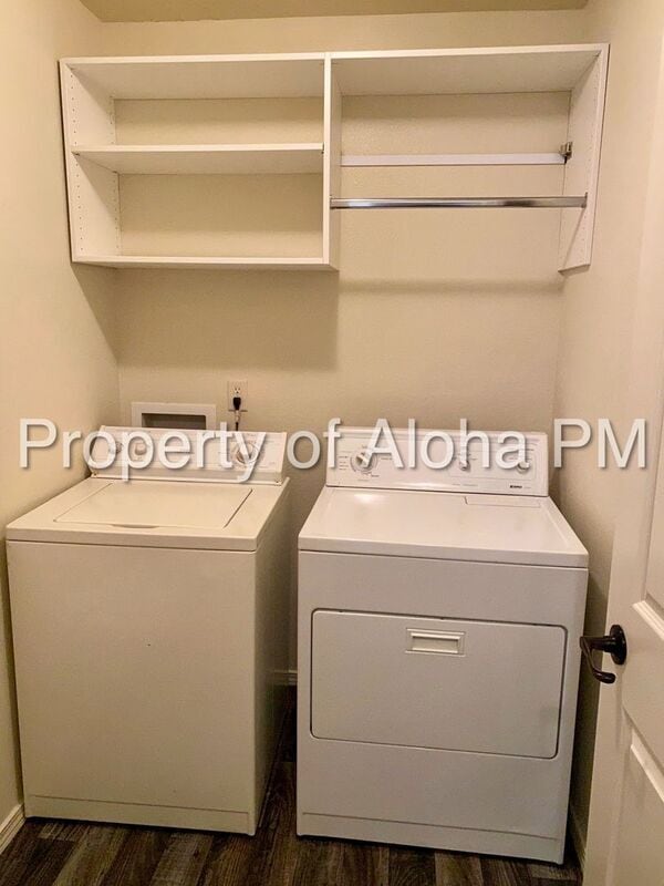 Building Photo - 1033 W Pine Ave