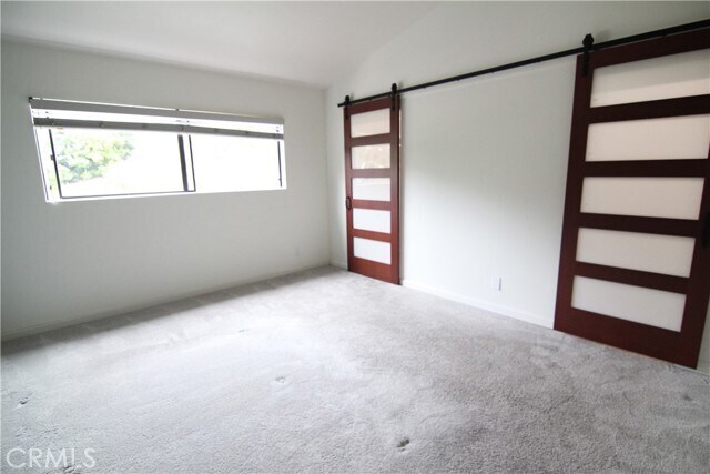 Building Photo - 4637 Park Dr