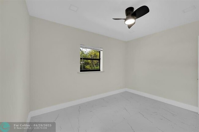 Building Photo - 1236 NW 7th Terrace