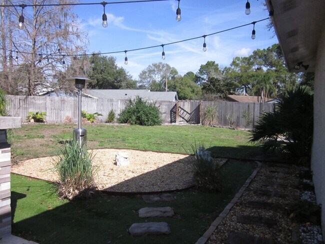 Building Photo - COUNTRY PLACE POOL HOME ON CUL-DE-SAC LOT