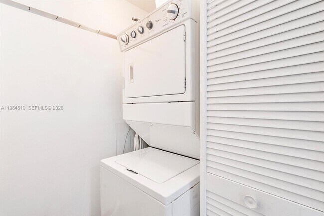 Building Photo - 244 Biscayne Blvd