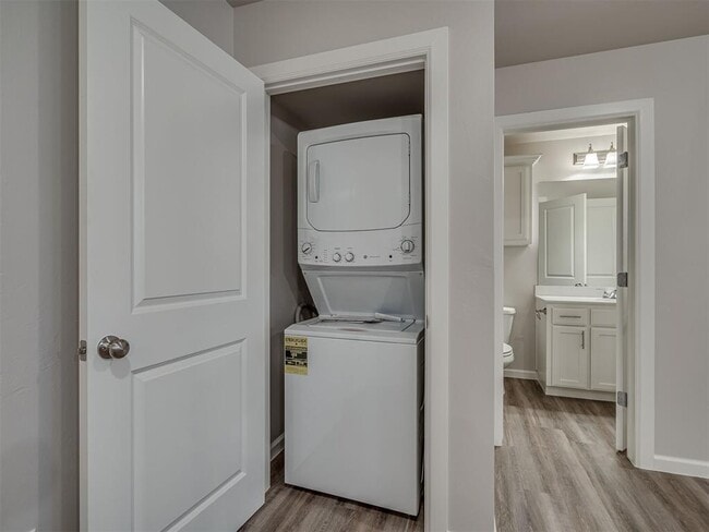 Building Photo - 12005 Rhya Ln