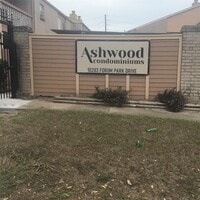 Building Photo - 10203 Forum Park Dr