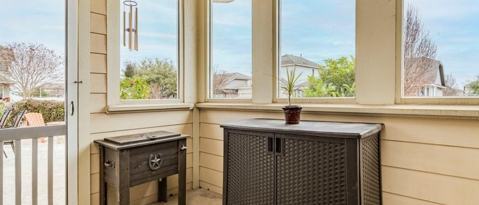 Building Photo - 611 Boca Chica Dr