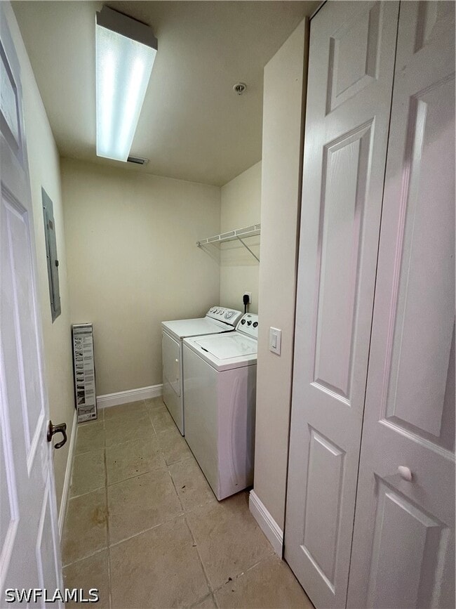 Building Photo - 3973 Pomodoro Cir