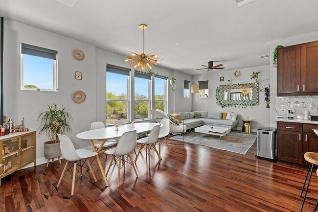 Building Photo - 2617 Witsome Loop