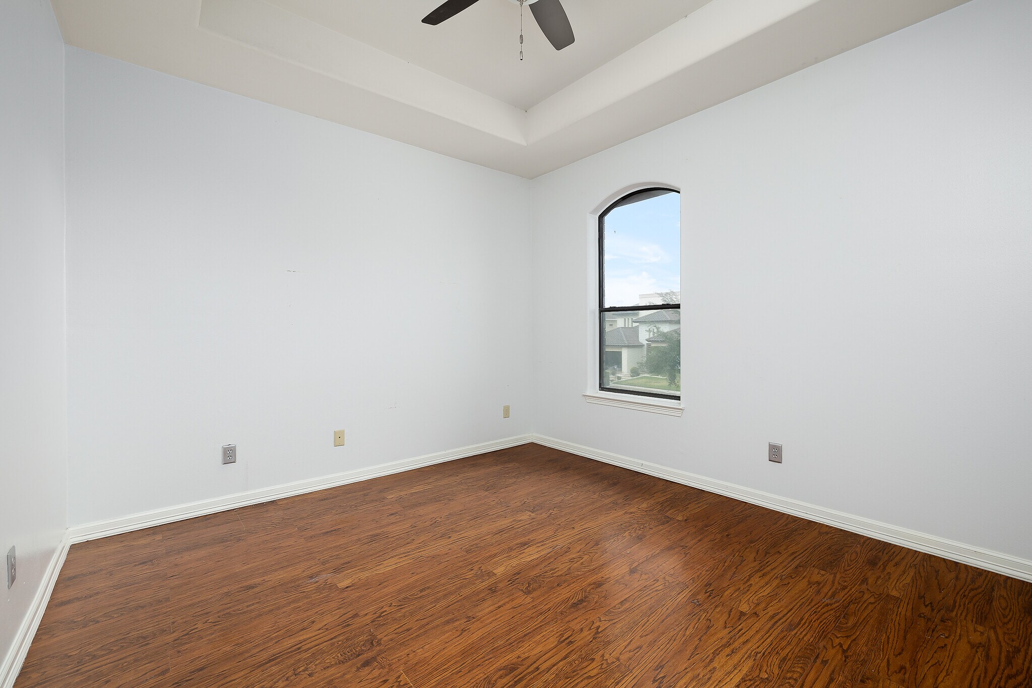 Building Photo - 4717 Ebony Ave
