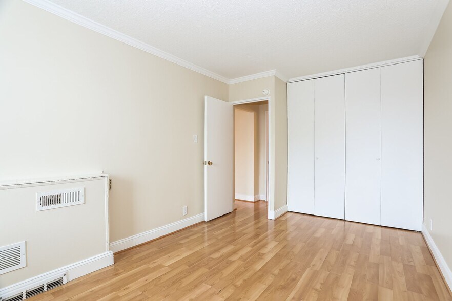 Building Photo - 240 M St SW