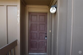 Building Photo - 5407 Pine Creek Dr