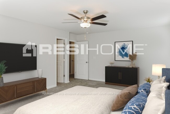 Building Photo - 203 Wellbrook Ct NE