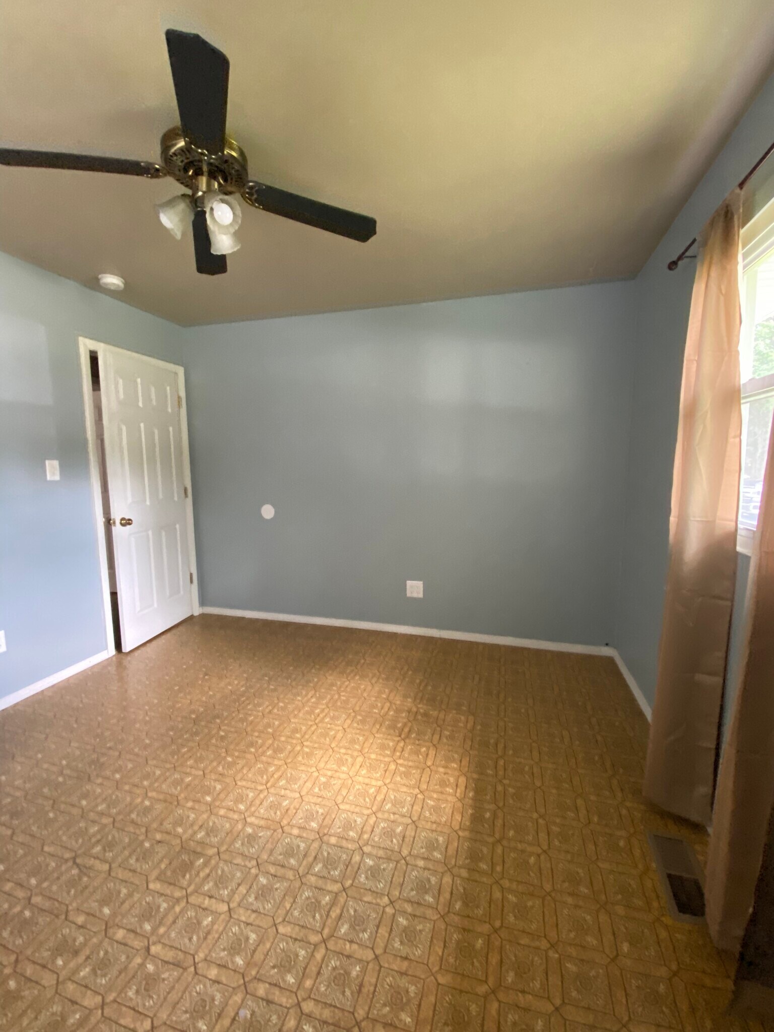 2nd Bedroom - 1411 Melbourne Dr