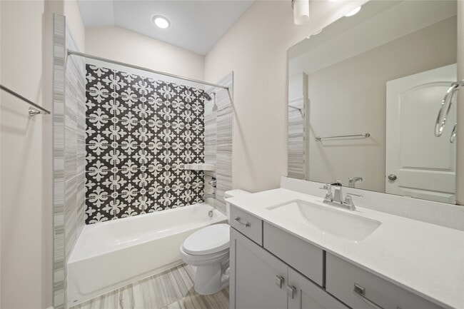 Building Photo - 6411 Tarrion Bay Ln