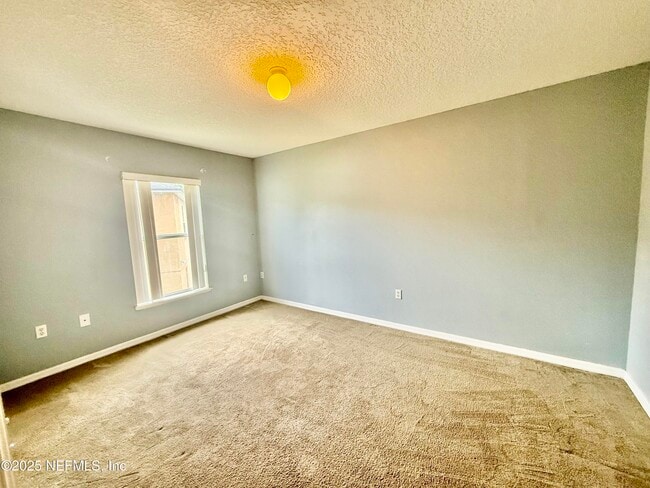Building Photo - 76466 Longleaf Loop