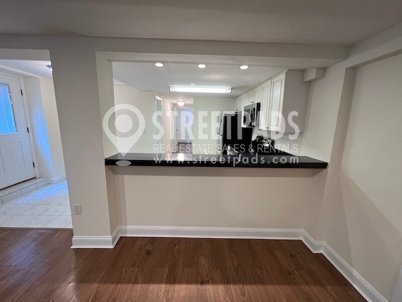 Building Photo - 55 Langdon St