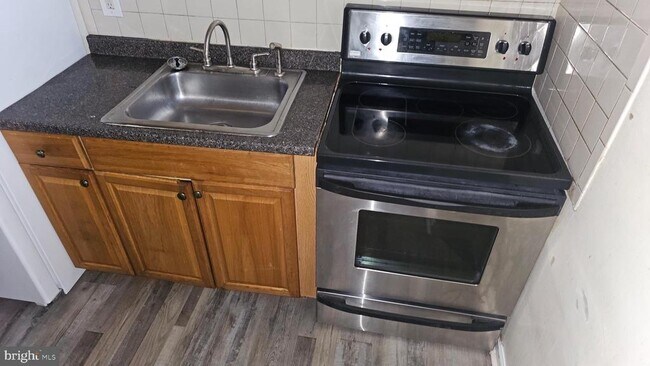 Building Photo - 787 Smylie Rd