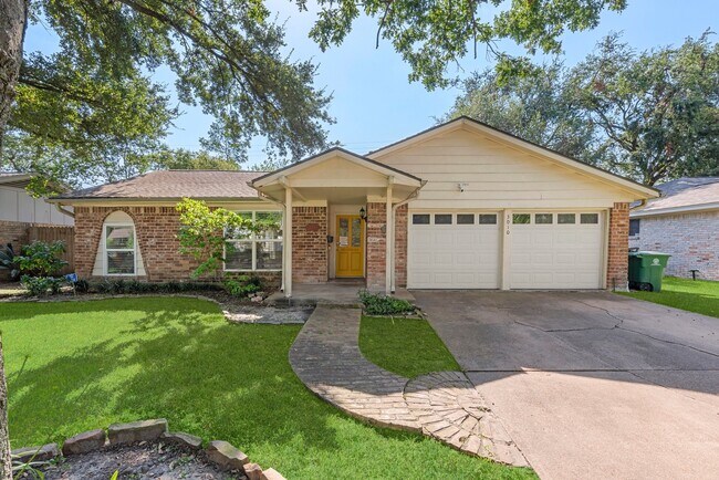 Building Photo - 3010 Westerland Dr