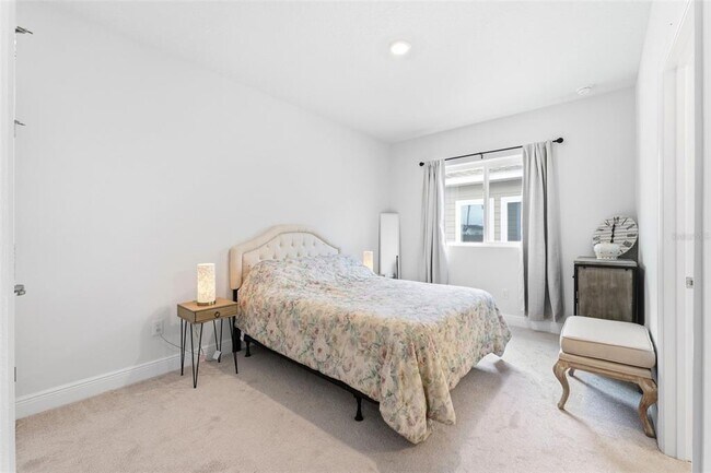 Building Photo - 28905 Orange Berry Dr