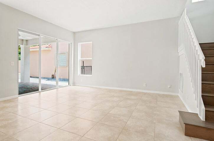 Building Photo - 207 Isle Verde Way