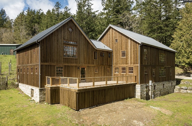 Building Photo - Orcas Landing Custom Built Luxury Home