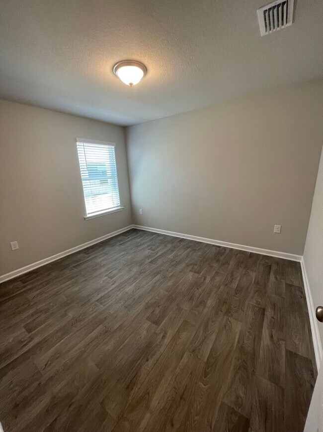 Building Photo - Coming soon!! Old Field Newer Daphne Home For Lease
