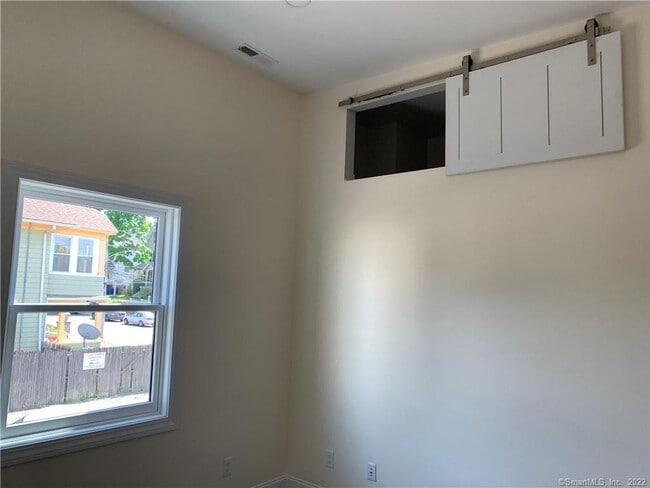 Building Photo - 66 Cedar St