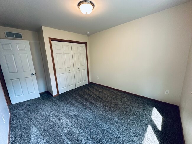 Building Photo - 1009 Twilight Dr