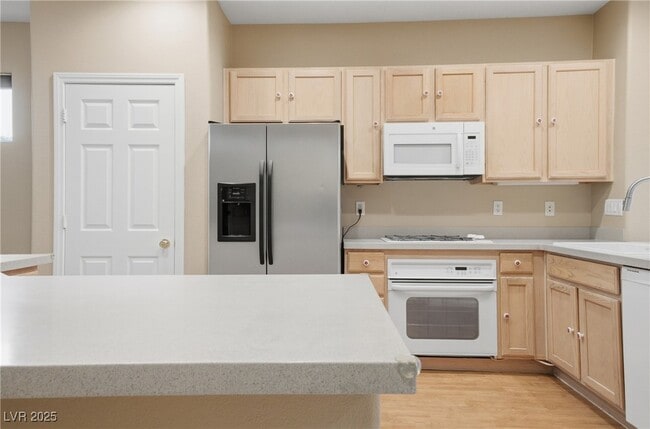 Building Photo - 10631 Sweet Lilly Ct