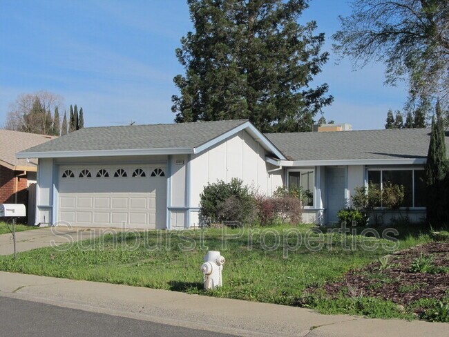 Building Photo - 11071 Cilker River Way