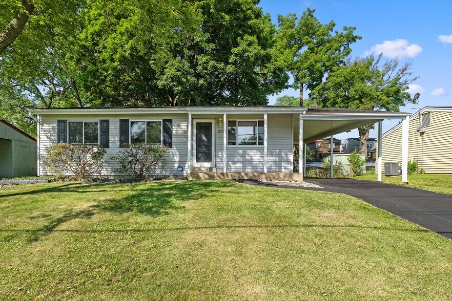 Building Photo - 12720 Missouri Bottom Rd