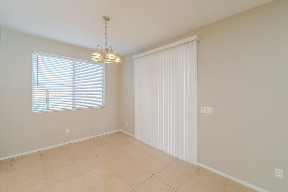 Building Photo - 10498 E Aster Ln