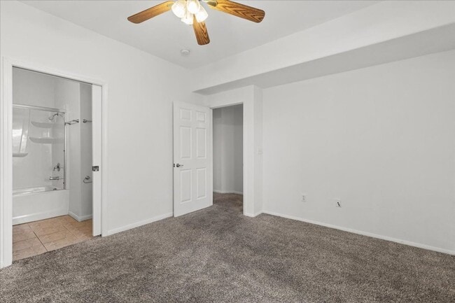 Building Photo - 1521 Ruby Cliffs Ln