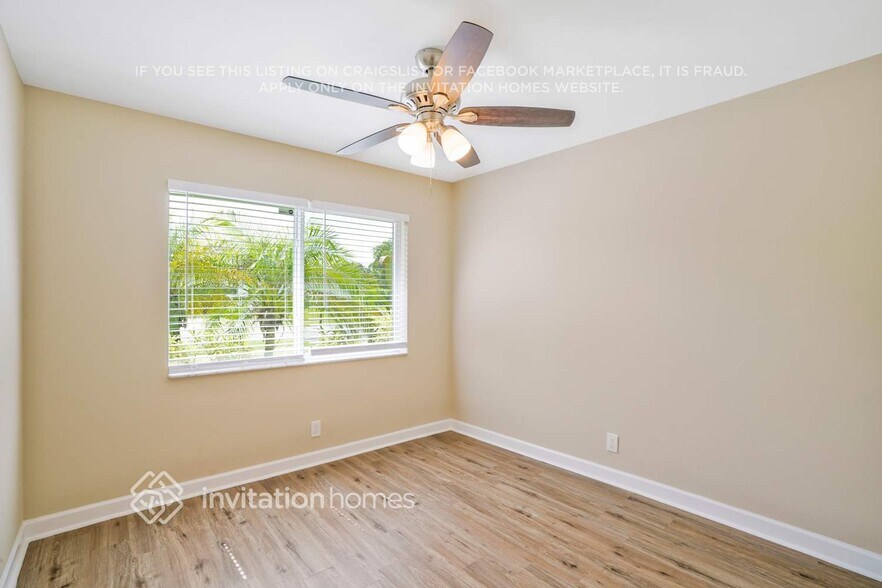 Building Photo - 35 Tam O Shanter Ln