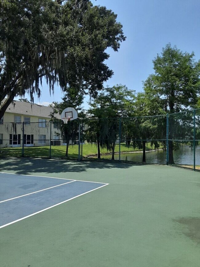Building Photo - FREE RENT!!! Condo at Club Cortile, Kissimmee