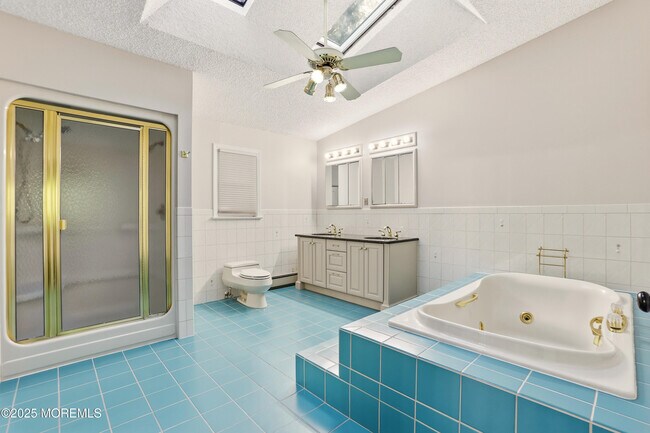 Building Photo - 601 Duchess Ct