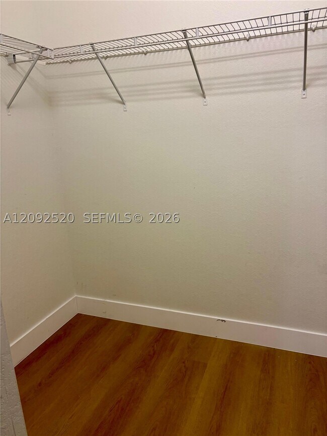 Building Photo - 9228 W 33rd Way