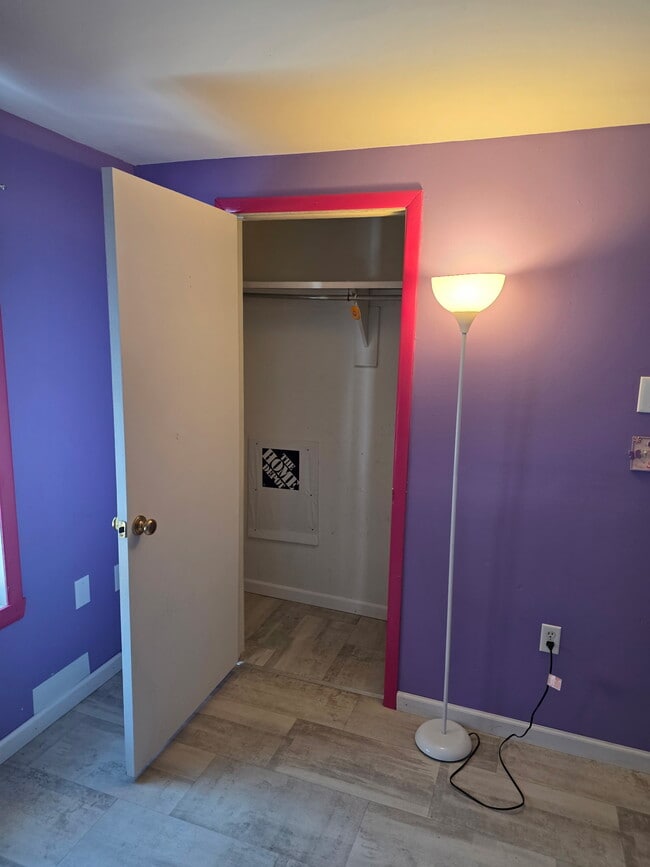 Building Photo - 2139 Horning Rd