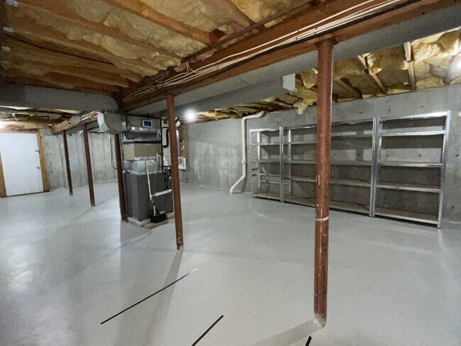 Building Photo - 45 Shawsheen Rd