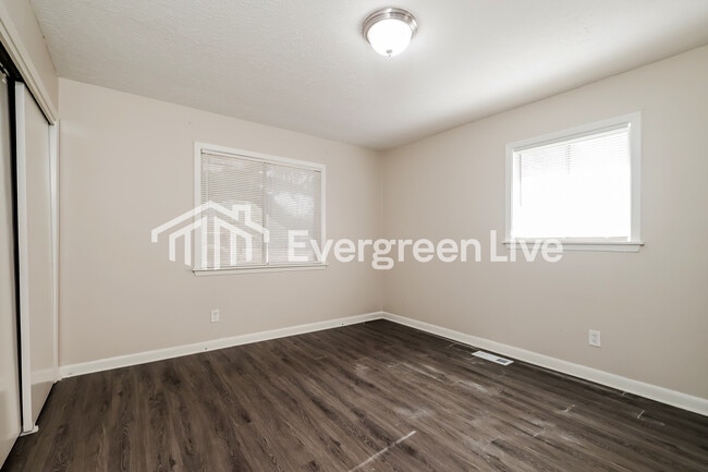 Building Photo - 236 S Canton Club Cir