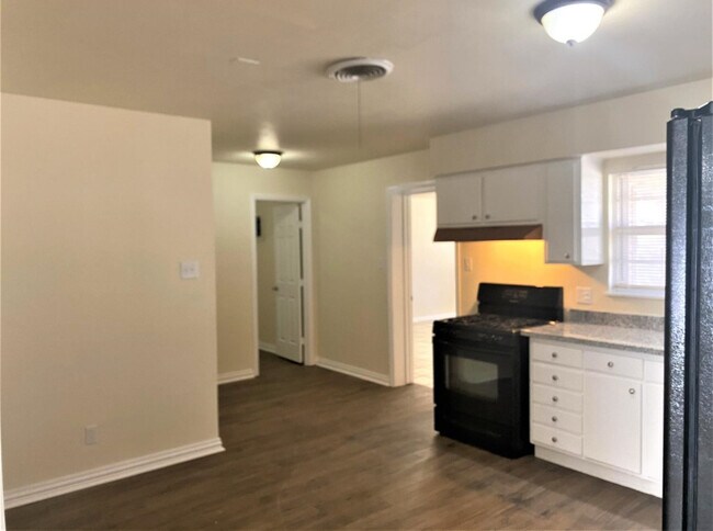 Building Photo - 4908 43rd St