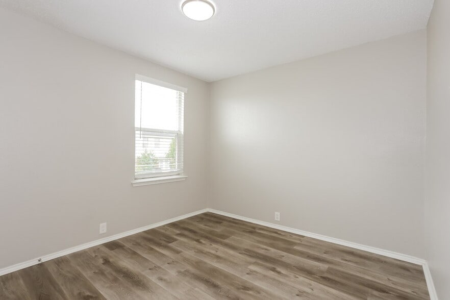 Building Photo - 1711 Berkeley Dr