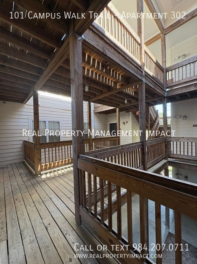 Building Photo - 101 Campus Walk Trl