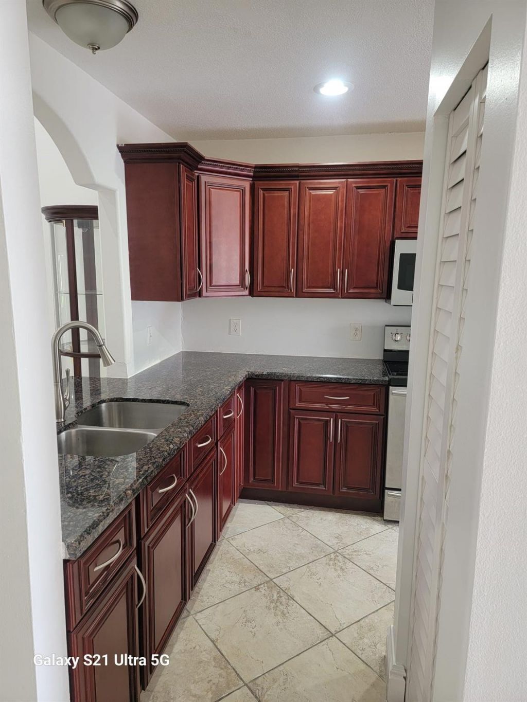 Building Photo - 8336 NW 37th Pl