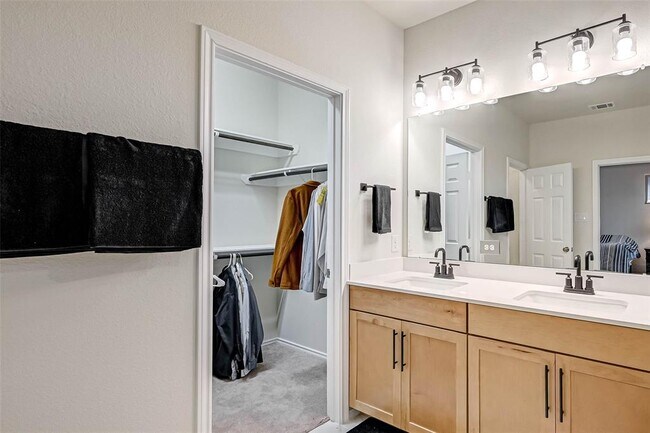 Building Photo - 3226 Longleaf Meadows Dr