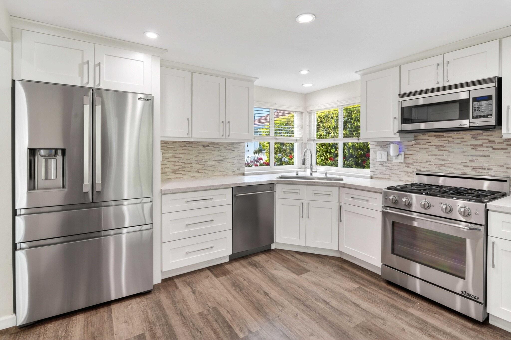 Building Photo - 19539 Shadow Springs Way