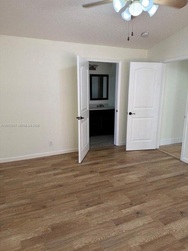Building Photo - 1599 Palermo Dr