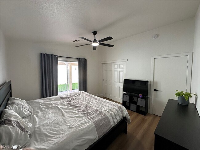 Building Photo - 3244 Idaho Springs St