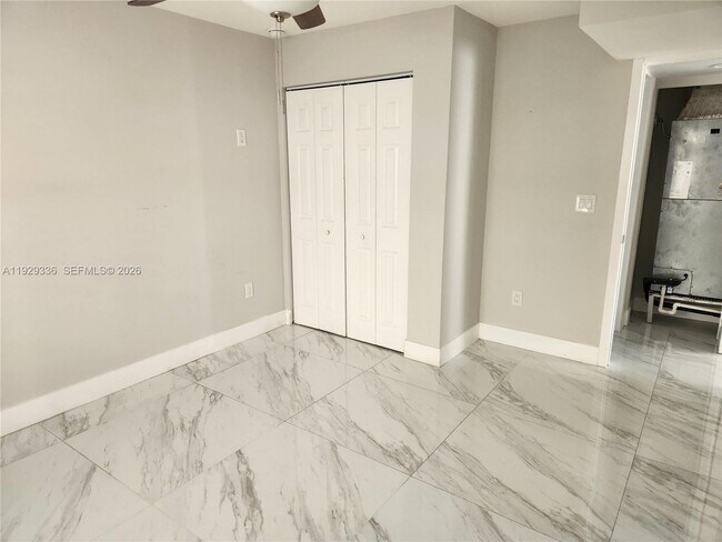 Building Photo - 342 E 46th St