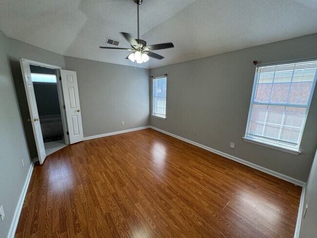 Building Photo - 7081 S Beringer Dr